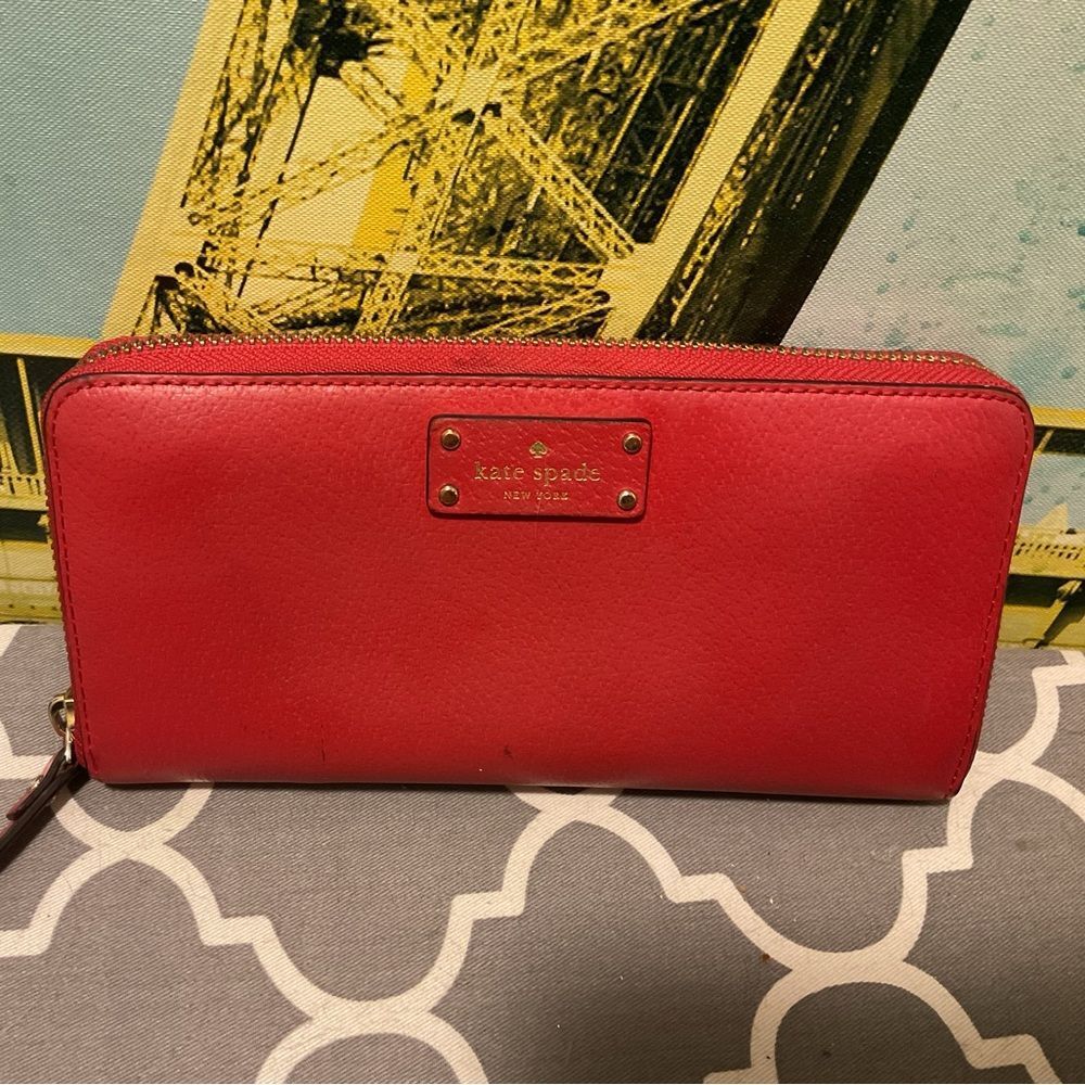 Kate Spade Wallet w.zipper money credit card holder red leather